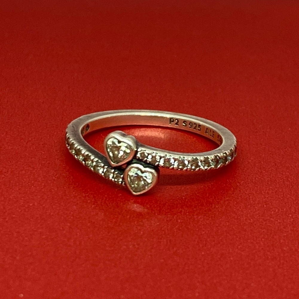 Pandora Two Sparkling Hearts